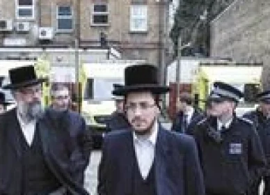 levi-shapiro-22-leads-members-of-the-jcc-hatzola-ambulance-volunteers-and-police-officers-through-stamford-hill-photo-piero-cruciatti